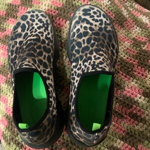 OOFOS RECOVERY SHOES!! Brand New!! Women’s size 10